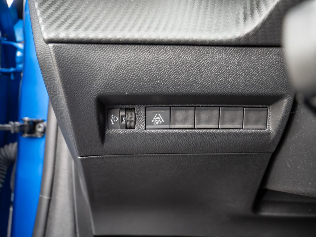 Peugeot 208 - Bild 24