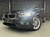 BMW 120d Advantage AUTO/LED/NAVI/LEDER/TÜV/SERVICE - BMW 1er Reihe: Limousine