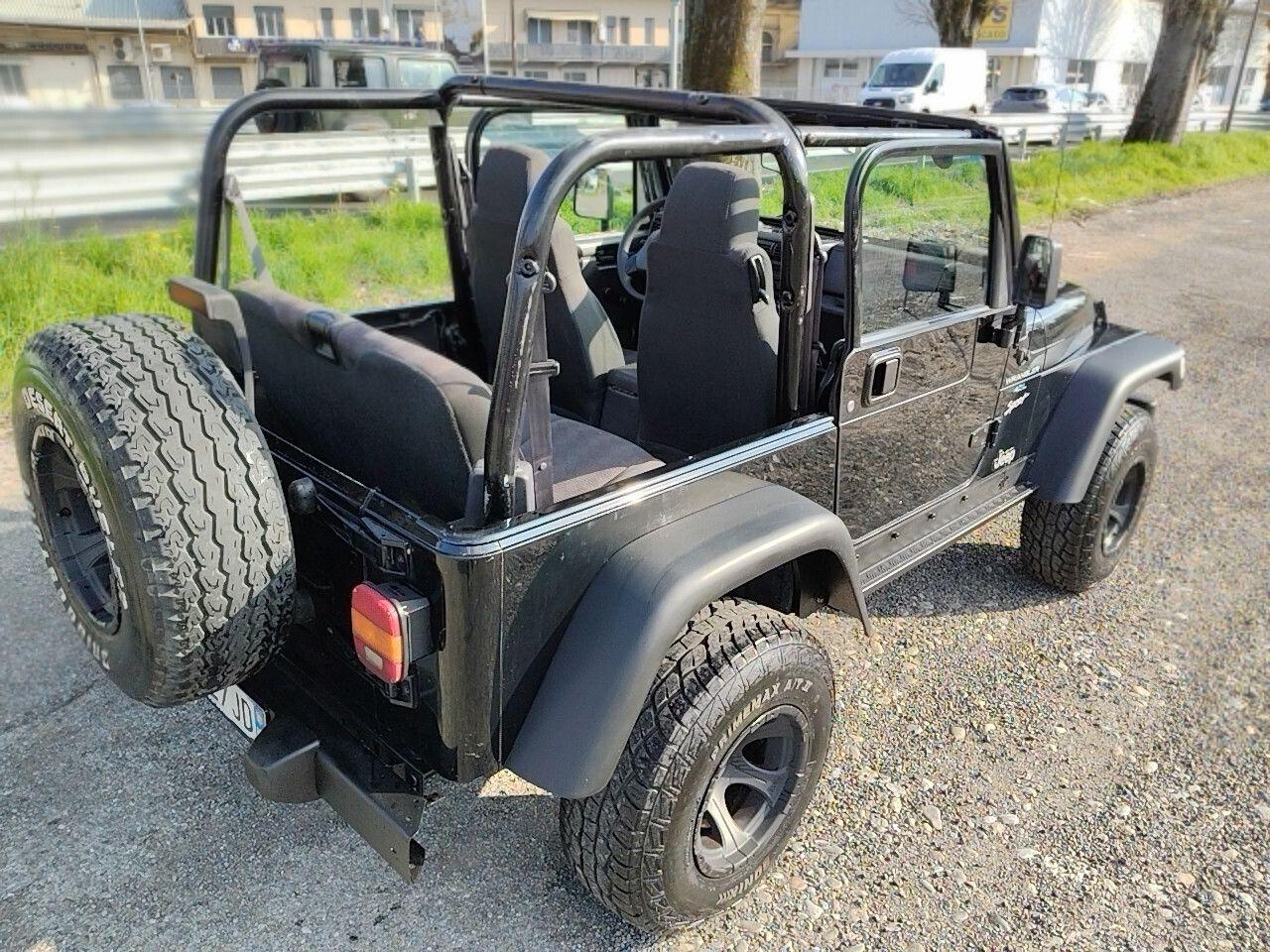 JEEP WRANGLER 4.0 SPORT 177CH - BVM - RESTAURATION COMPLETE - 115.000 KMS