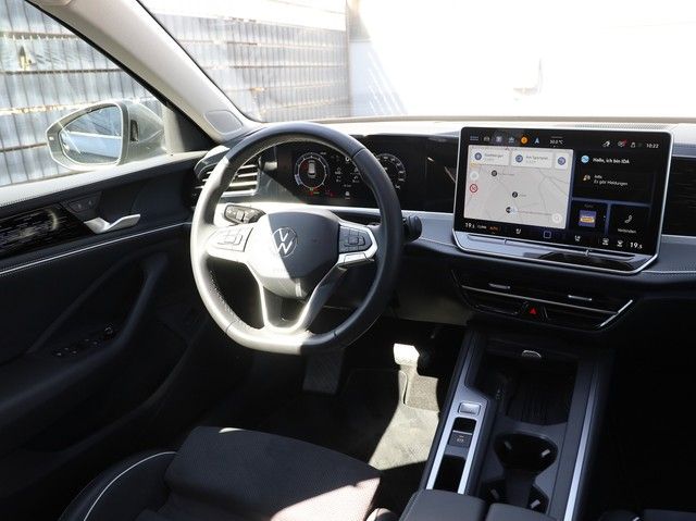 Volkswagen Passat Variant - Bild 6
