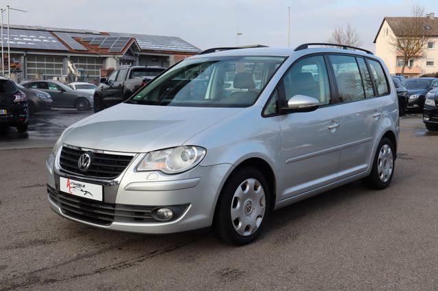 Volkswagen Touran Trendline BlueMotion_Standhz_AHK_Nav_Klim