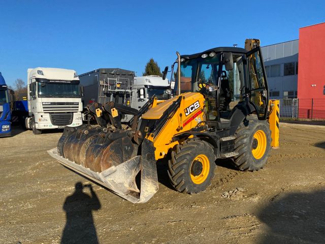 JCB 3CX CONTRACTOR PRO, 5670 Betriebsstunden