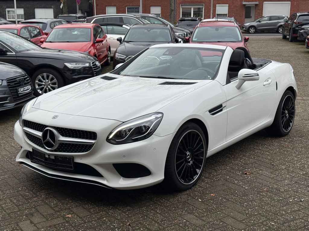 Mercedes-Benz SLC 200