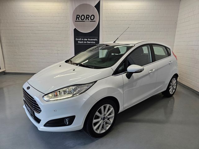 Ford Fiesta 1.0 EcoBoost Titanium + 1.Hand/Navi/TMP