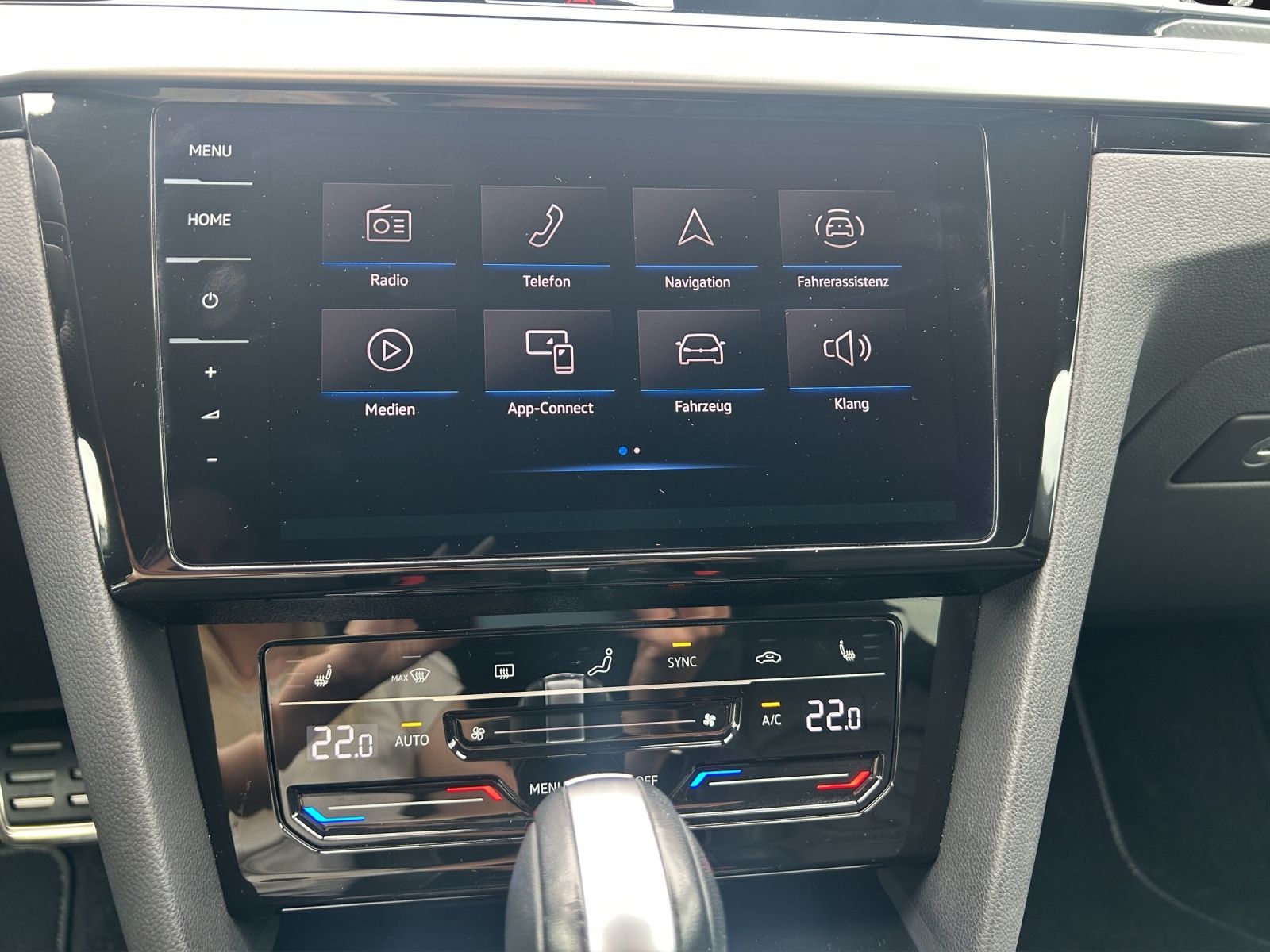Fahrzeugabbildung Volkswagen Arteon SB TSI R-Line DSG LED Navi AID Leder ACC