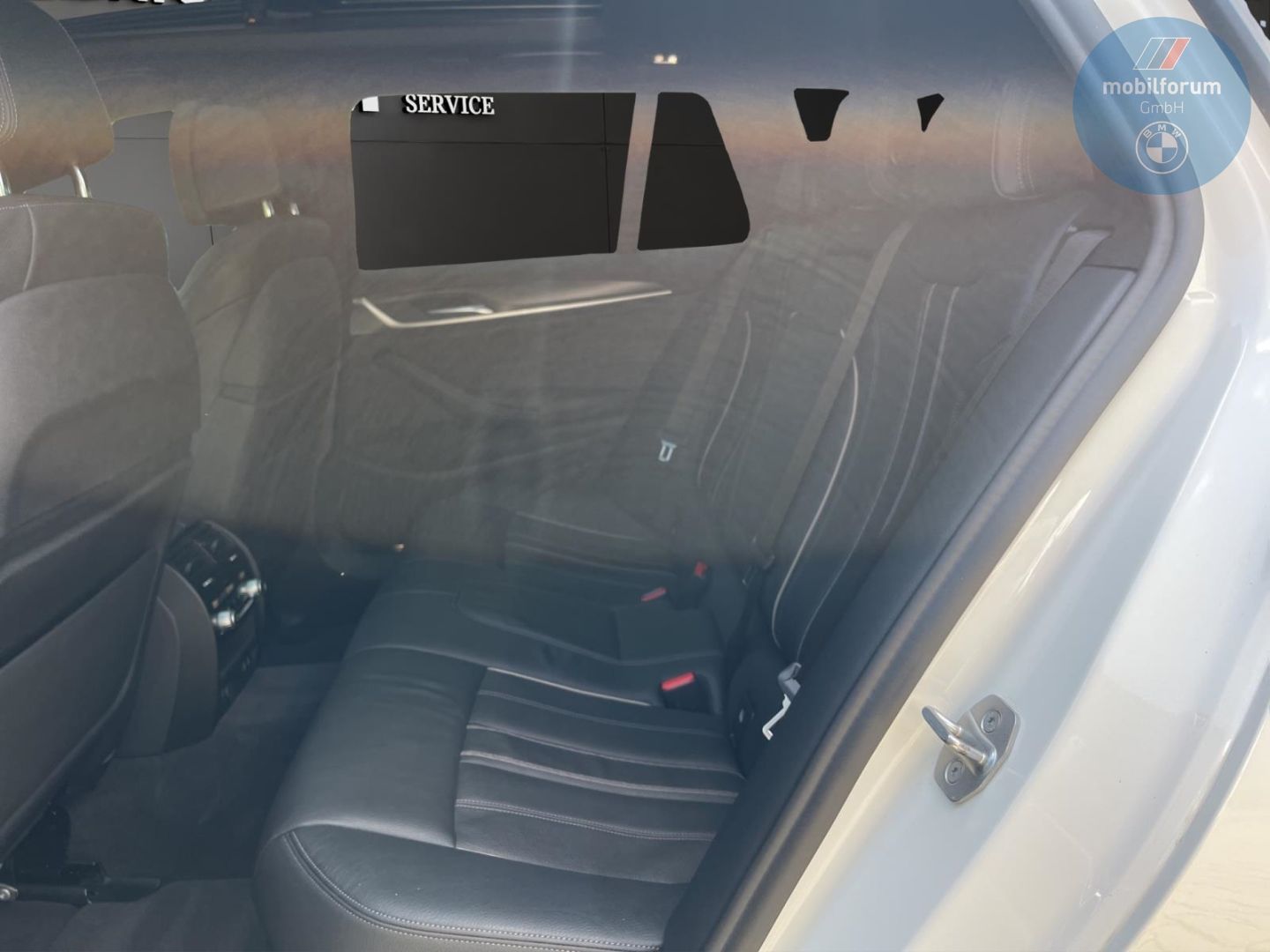 BMW 530 i Touring M-Sport AHK StandHZG Panorama foto 19