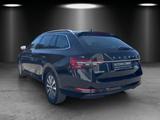 Skoda Superb Combi 2.0 TDI Style DSG/AHK/KAMERA/ST-HZG - Skoda Superb: Kombi