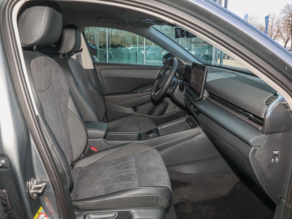 Volkswagen T-Roc - Bild 4