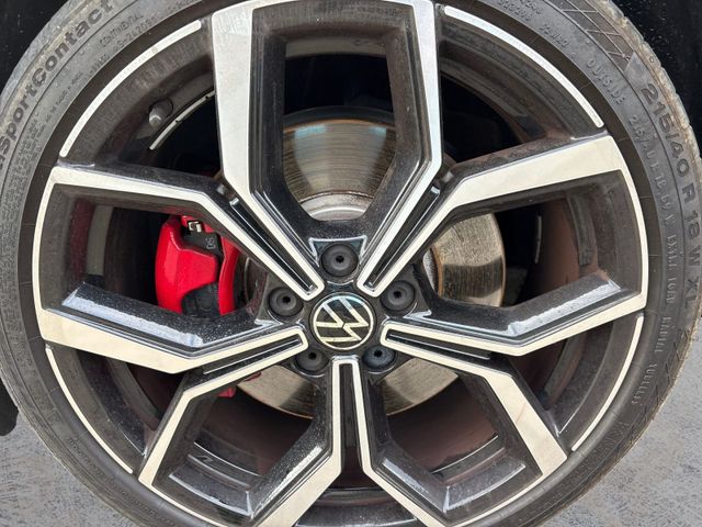 Polo GTI 2.0 TSI DSG IQ.LIGHT+NAVI+KAMERA+BEATS+