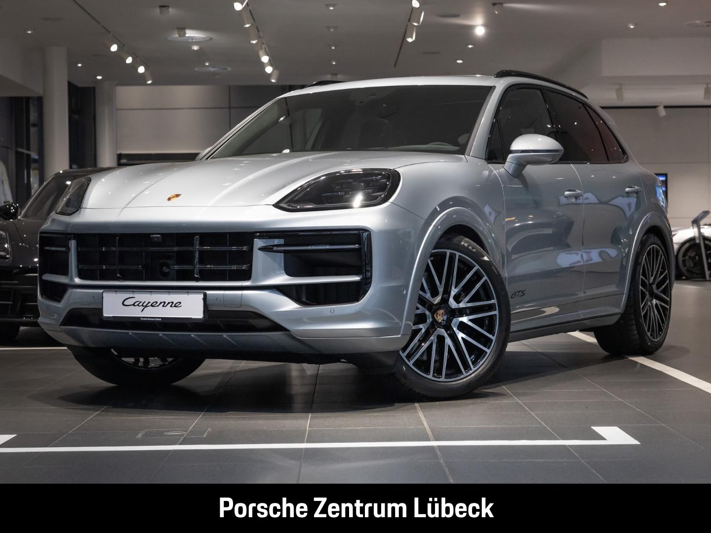 Porsche Cayenne GTS HA-Lenkung InnoDrive Head-Up BOSE