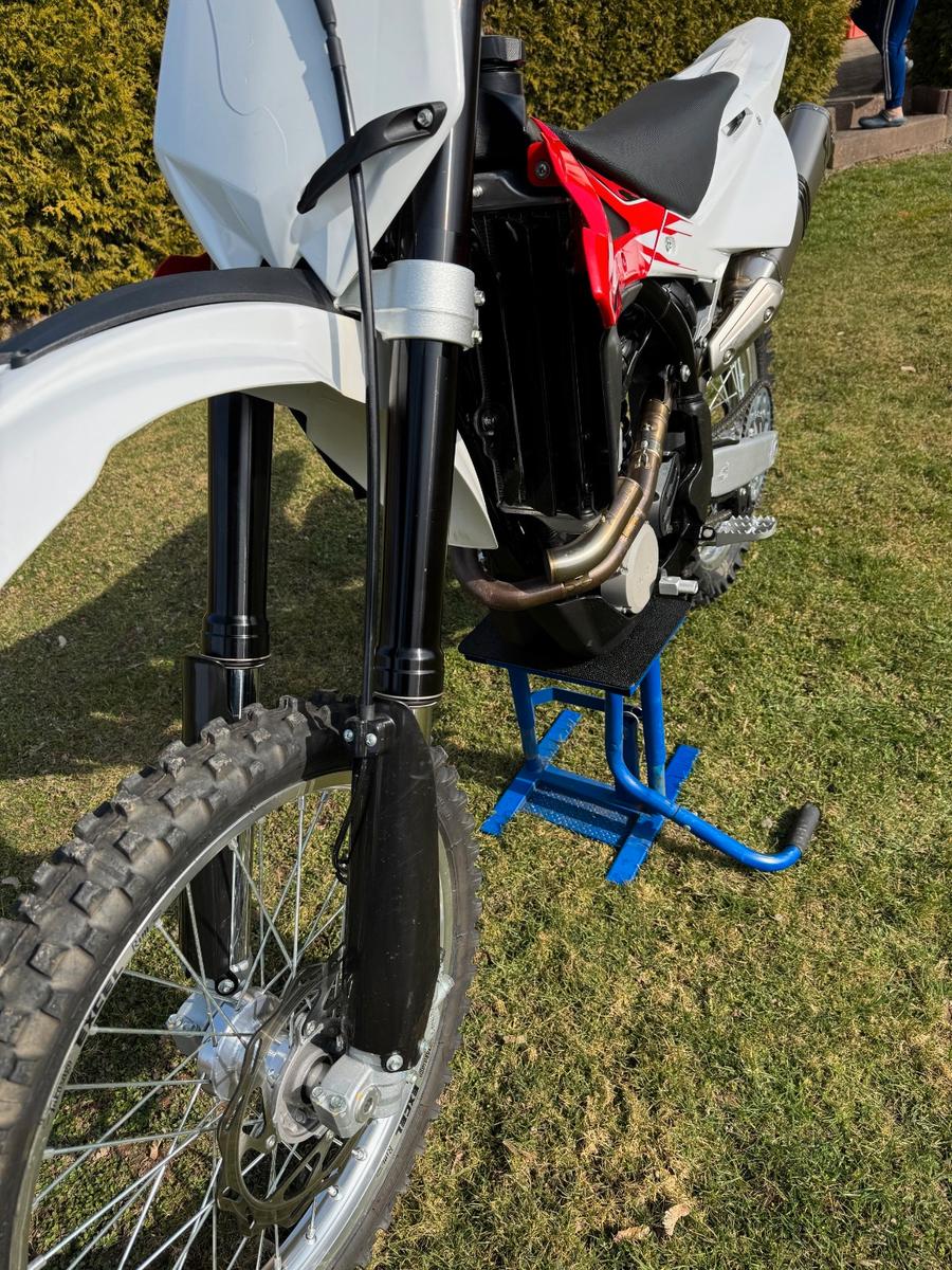 Husqvarna  2013 — photo 9