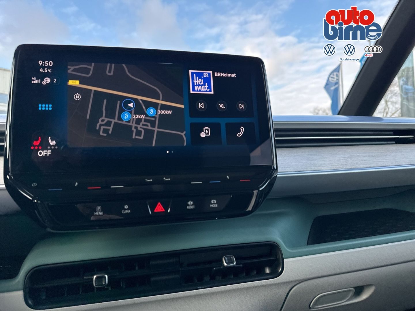 ID. Buzz Pro 150KW AHK Navi Memory Sitze 360 Kam