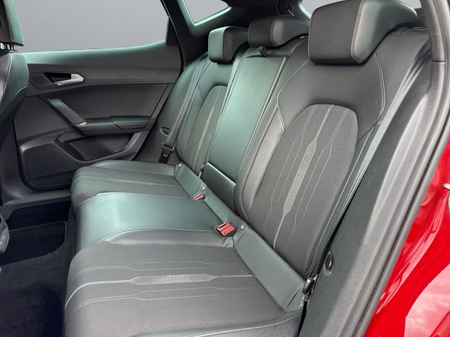 Formentor 4Drive 2.0 TSI DSG *AHK+Panodach+Navi+