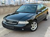 Audi AUDI A4 b5 1.9 TDI Automatik 141.000km Sch... - Audi A4 aus 2000: TDI