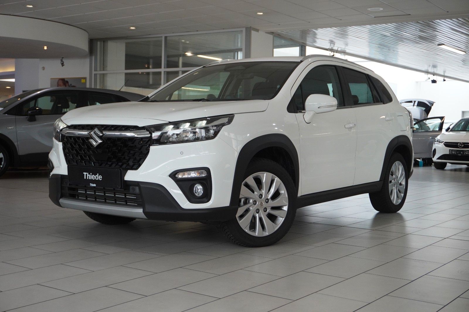 Fahrzeugabbildung Suzuki (SX4) S-Cross 1.4 COMFORT NAVI/LED/KAMERA/SH/DAB