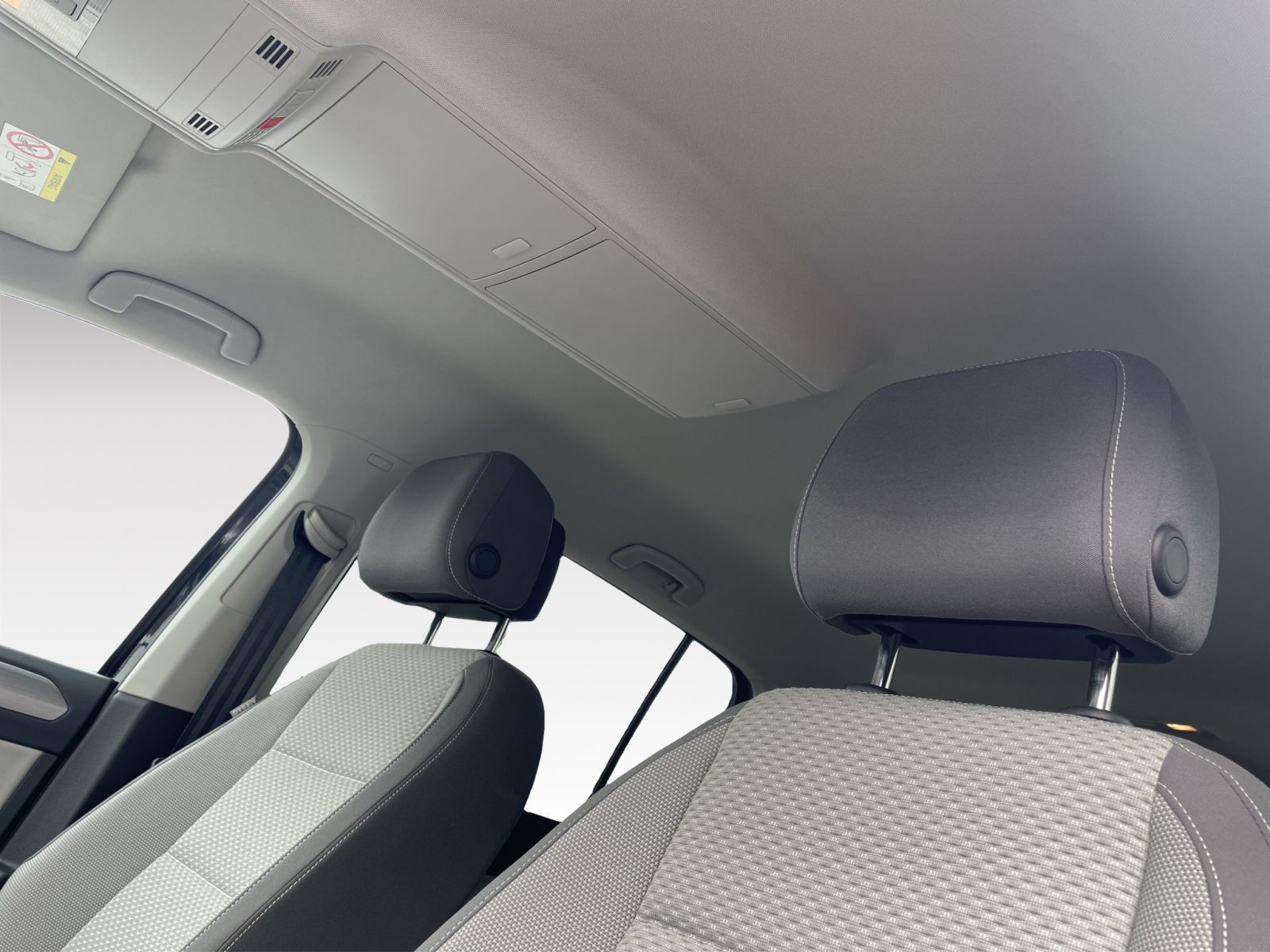 Volkswagen Touran - Bild 13