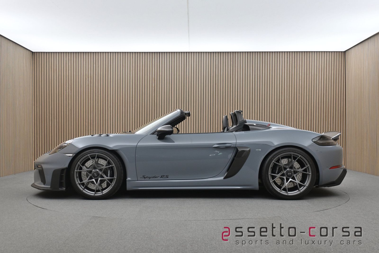 PORSCHE 718 Boxster Spyder RS Weissach*Lift*90L*Carbon