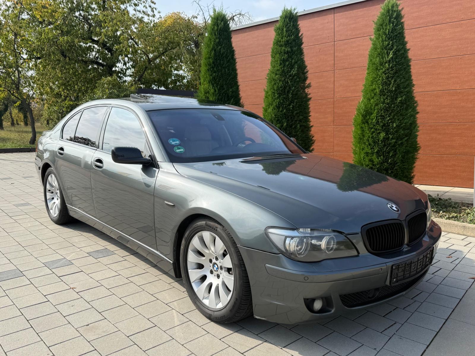 BMW 745 d Shadow Line / V8 Diesel / HU-AU 06/27