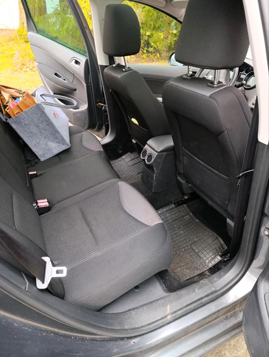 Peugeot 308 2011 — photo 5