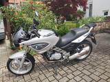 BMW F 650 CS,  Garagenfund,  1 Vorbesitzer - BMW F650 CS