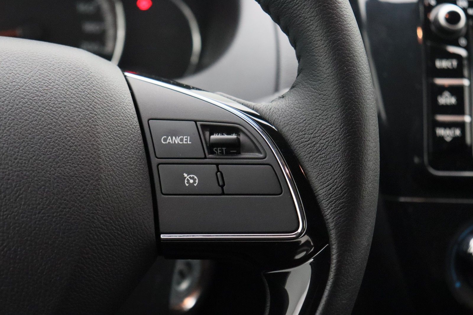 Fahrzeugabbildung Mitsubishi Space Star 1.2 Intro Edition+