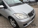 Mercedes-Benz A 160 1.5 * TÜV Neu * Navi * - Mercedes-Benz A 160 in Bochum