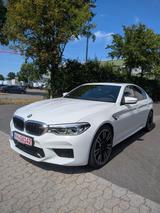 BMW M5 Limousine - weiße BMW M5