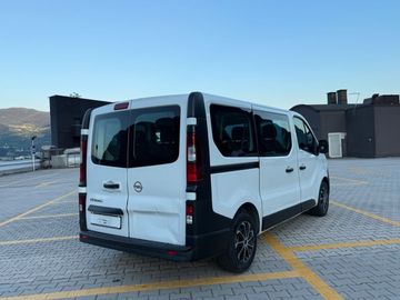 Opel Vivaro - 4