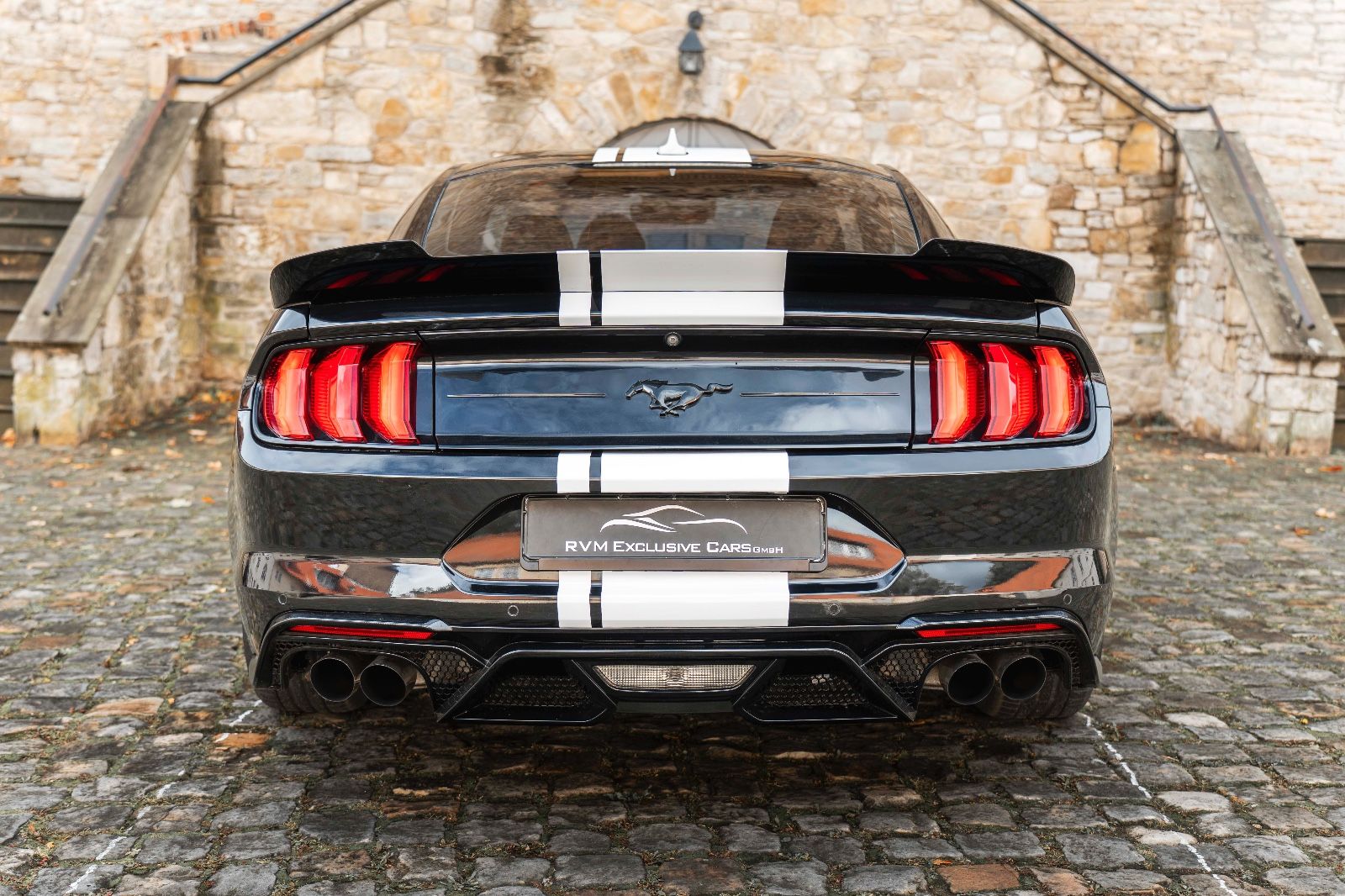 Fahrzeugabbildung Ford Mustang 2,3L Ecoboost LED KAM TOTW SZH ALC