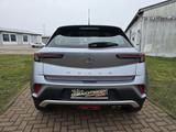 Opel Mokka Elegance 1.2 Turbo Aut+MatrixLED+ACC - mit Benzin-Antrieb: Silber, mit Navigationssystem