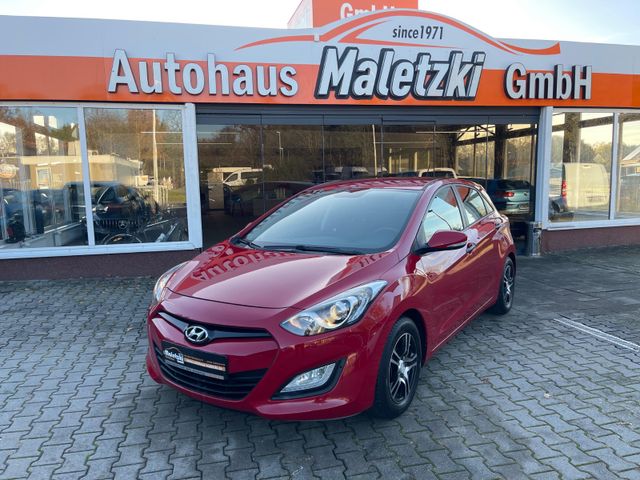 Hyundai i30 1.4 Classic*Navi*Kamera*SHZ*Bluetooth*