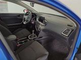 Kia Ceed 1.4 Vision NAVI+SHZ+PDC - blaue Kia cee'd / Ceed