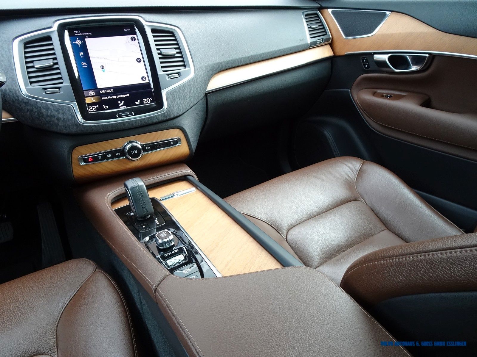 Volvo XC90 B5 AWD Geartronic Momentum Pro foto 14