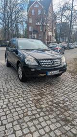 Mercedes-Benz Mercedes Benz ML320 CDI Offroad-Paket 4matic - Mercedes-Benz ML 320 in Berlin