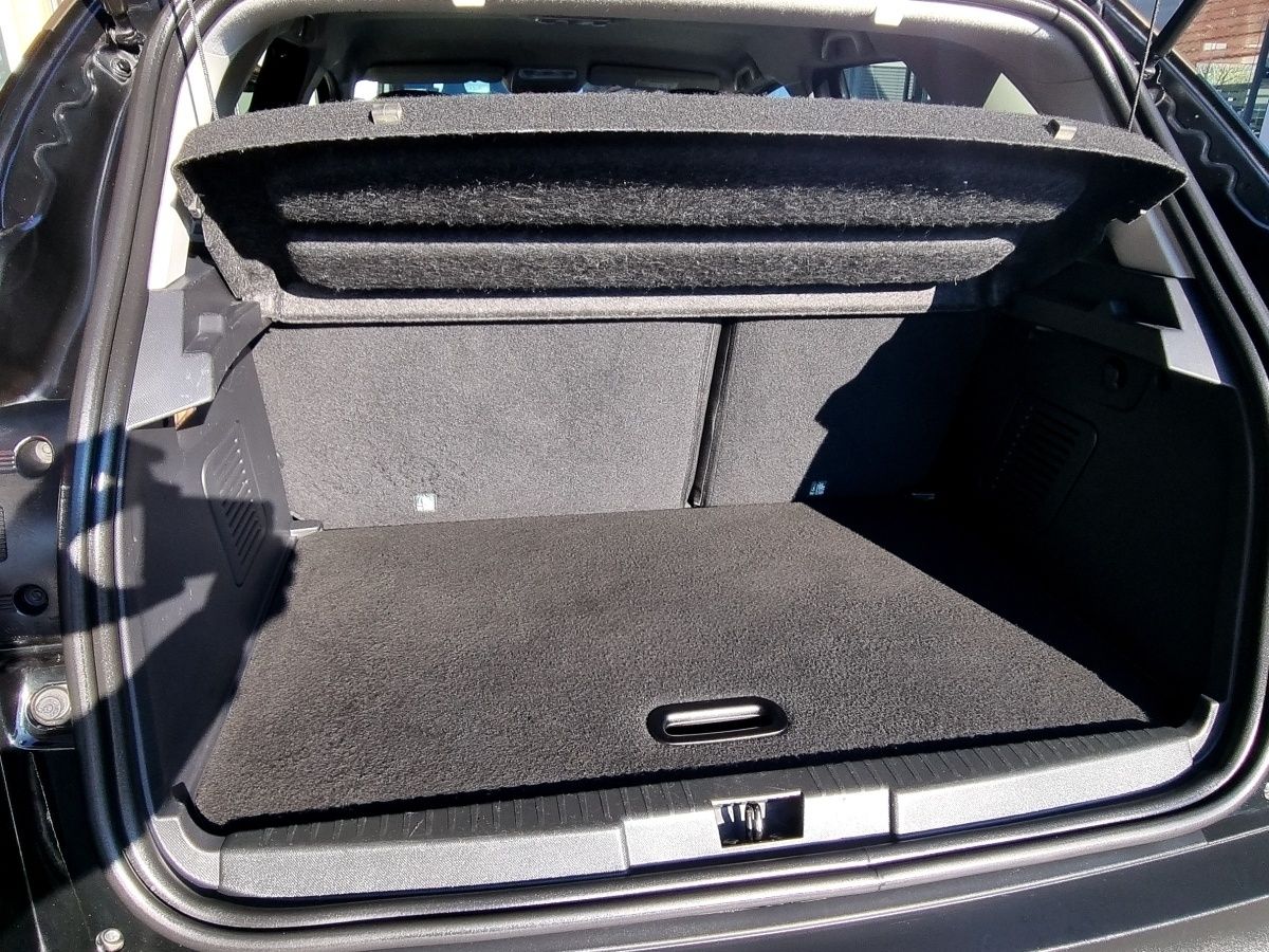 Fahrzeugabbildung Renault Captur Elysee ENERGY dCi 110