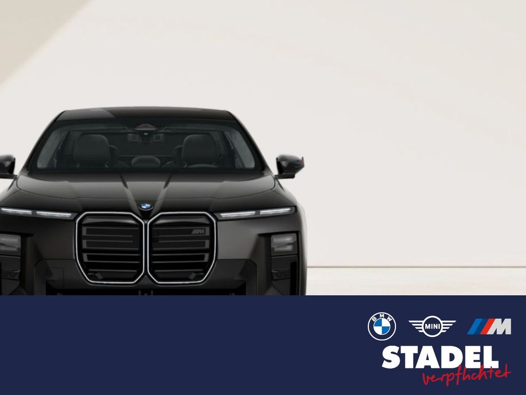 BMW M760