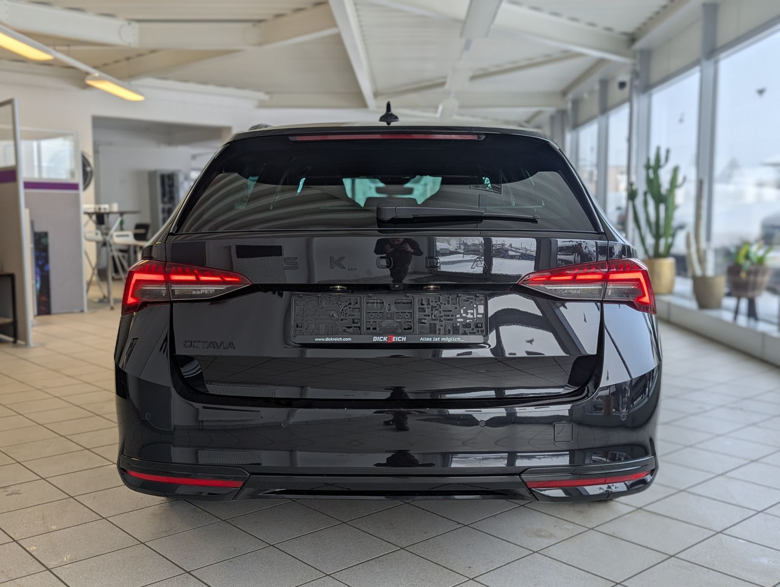 SKODA Octavia 1.5 TSI Sportline Pano Martix AHK 5J-Gar - Image 6