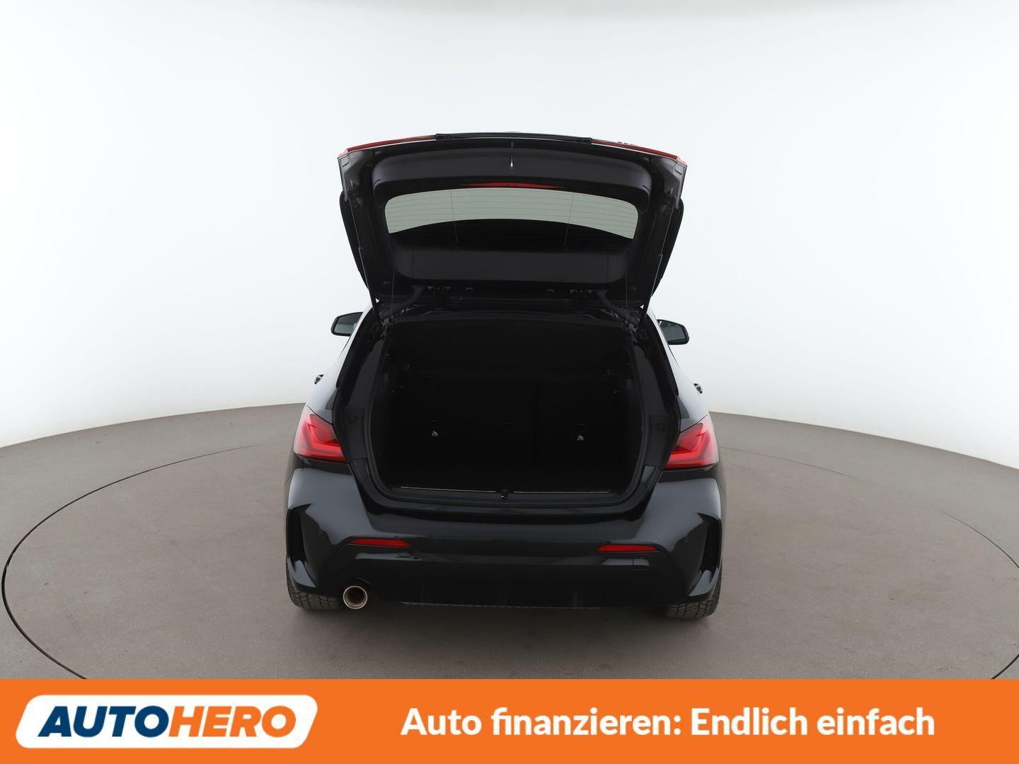 BMW 1er 118i M Sport Aut.*NAVI*TEMPO*PDC*SHZ*ALU*