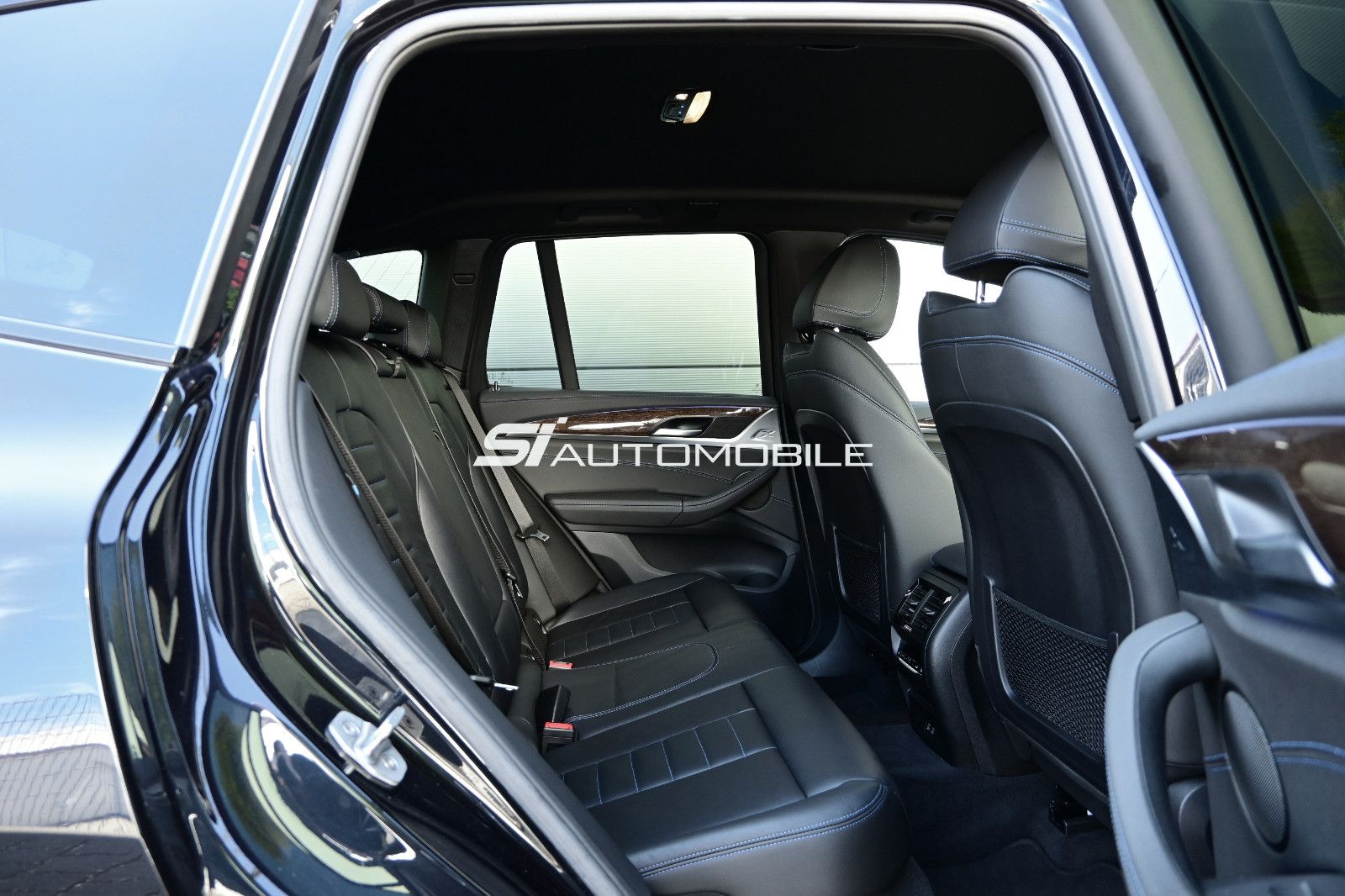 Fahrzeugabbildung BMW X3 M40i xDr. °UVP 95.280€°AHK°360°-KAM°LASER°MEM