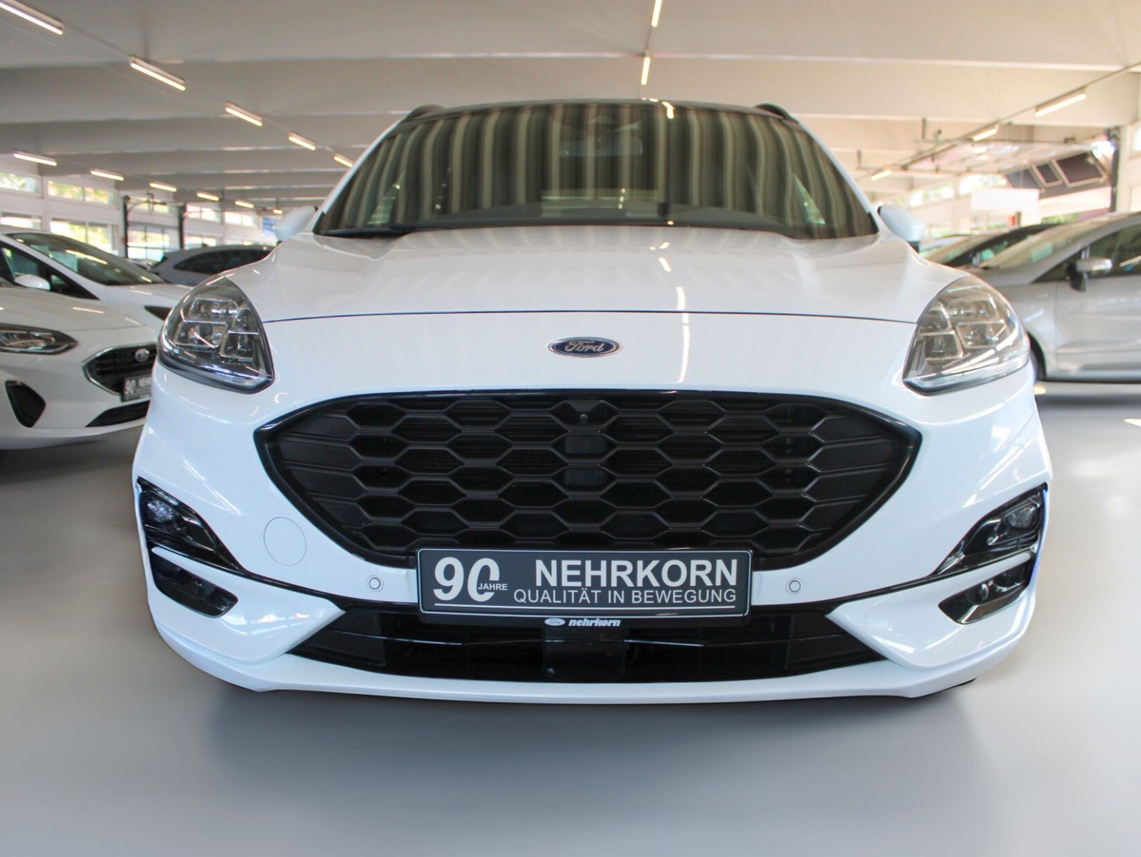 Fahrzeugabbildung Ford Kuga 2.5 PHEV ST-Line X Aut. AHK PANO ACC uvm.
