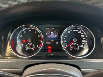 MYAUTOCENTER – Gebraucht- und Jahreswagen mit Werkstattservice in Pfaffenhofen Volkswagen Golf VII Variant Cup *TEMPO*NAVI*PDC*2-ZONEN*