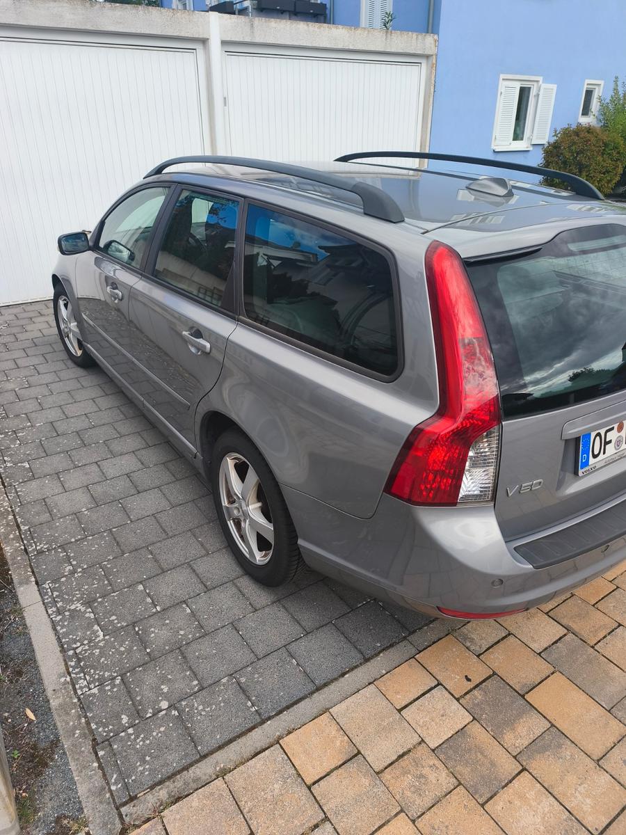 Volvo V50 2.0D Tüv bis 4/28