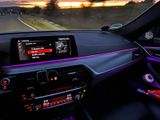 BMW M550d xDrive Touring B&W Massage Voll