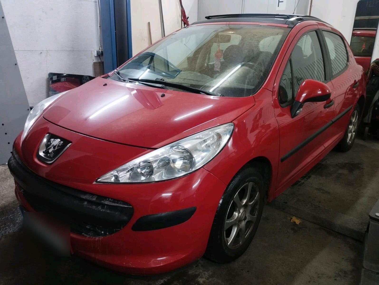 Peugeot 207