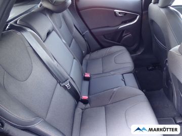 Volvo V40 - 10