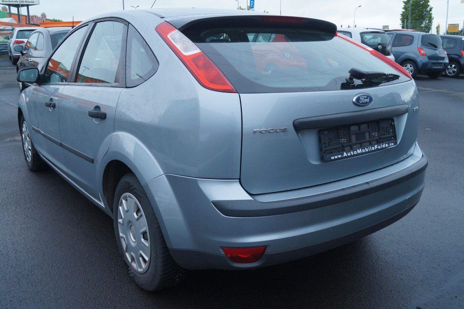 Fahrzeugabbildung Ford Focus Lim. Trend