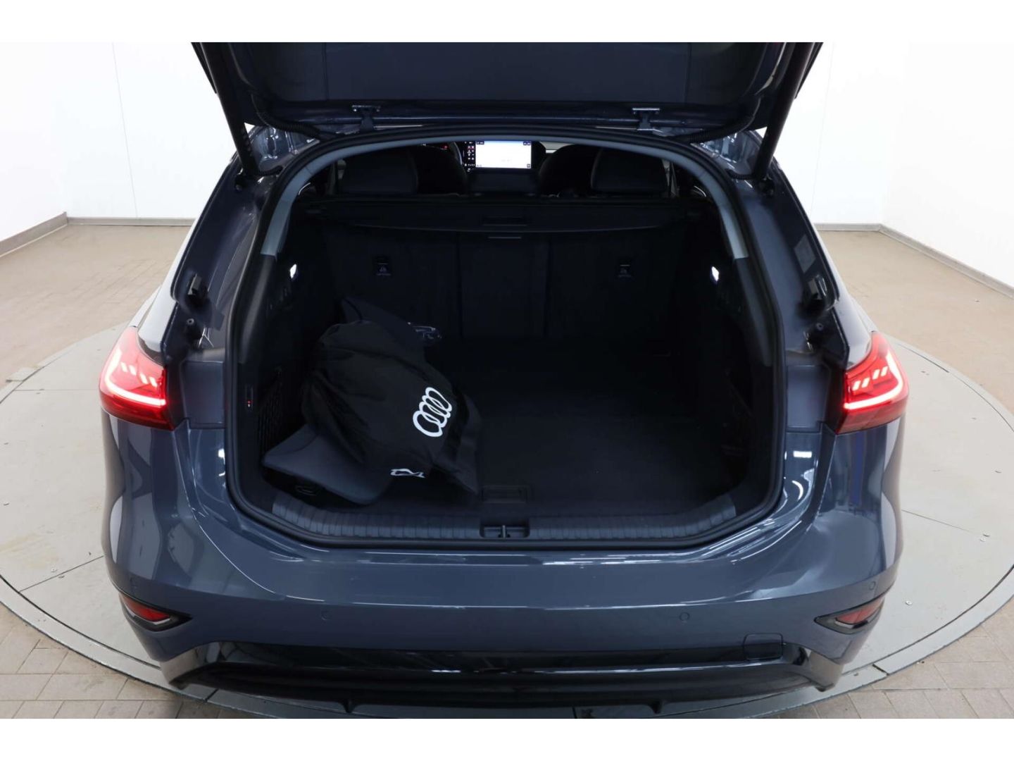 Audi A6 e-tron - Bild 12