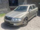Skoda Octavia CombiElegance*1.Hand*Automatik*Klima*PDC - Skoda Octavia aus 2006: Kombi