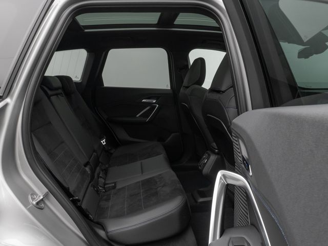 Foto Nummer 26: BMW iX1