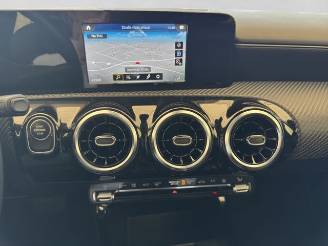 Fahrzeugabbildung Mercedes-Benz CLA 250 Shooting Brake e 8G-DCT+Navi+Spur+MBUX